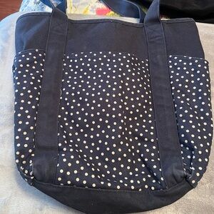 Thirty-One “Go-To Tote” in the "Navy Dancing Dot"